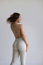 The One Seamless Scrunch Leggings