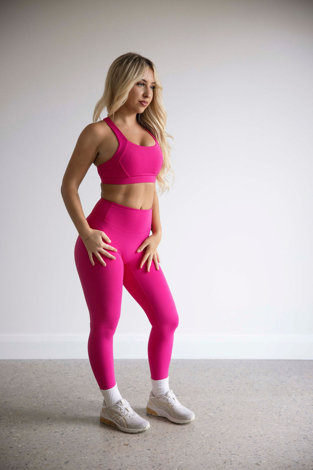 The Essential Invisible Scrunch Leggings