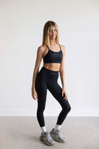The One Seamless Scrunch Leggings